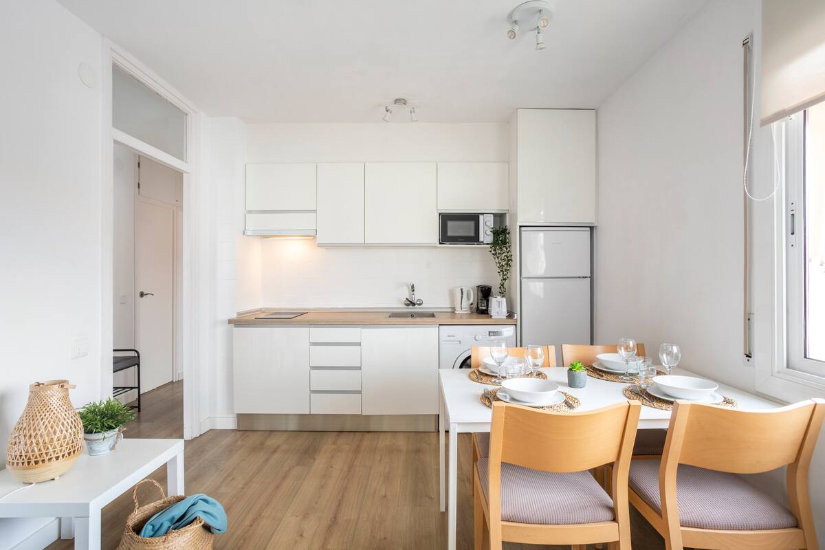 family apartment lloret de mar dining room